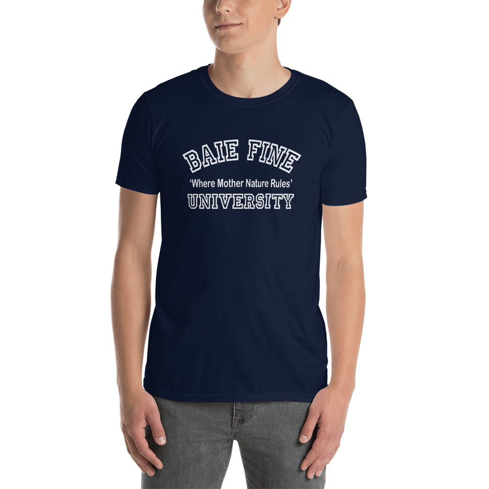 Baie Fine University Short-Sleeve Unisex T-Shirt