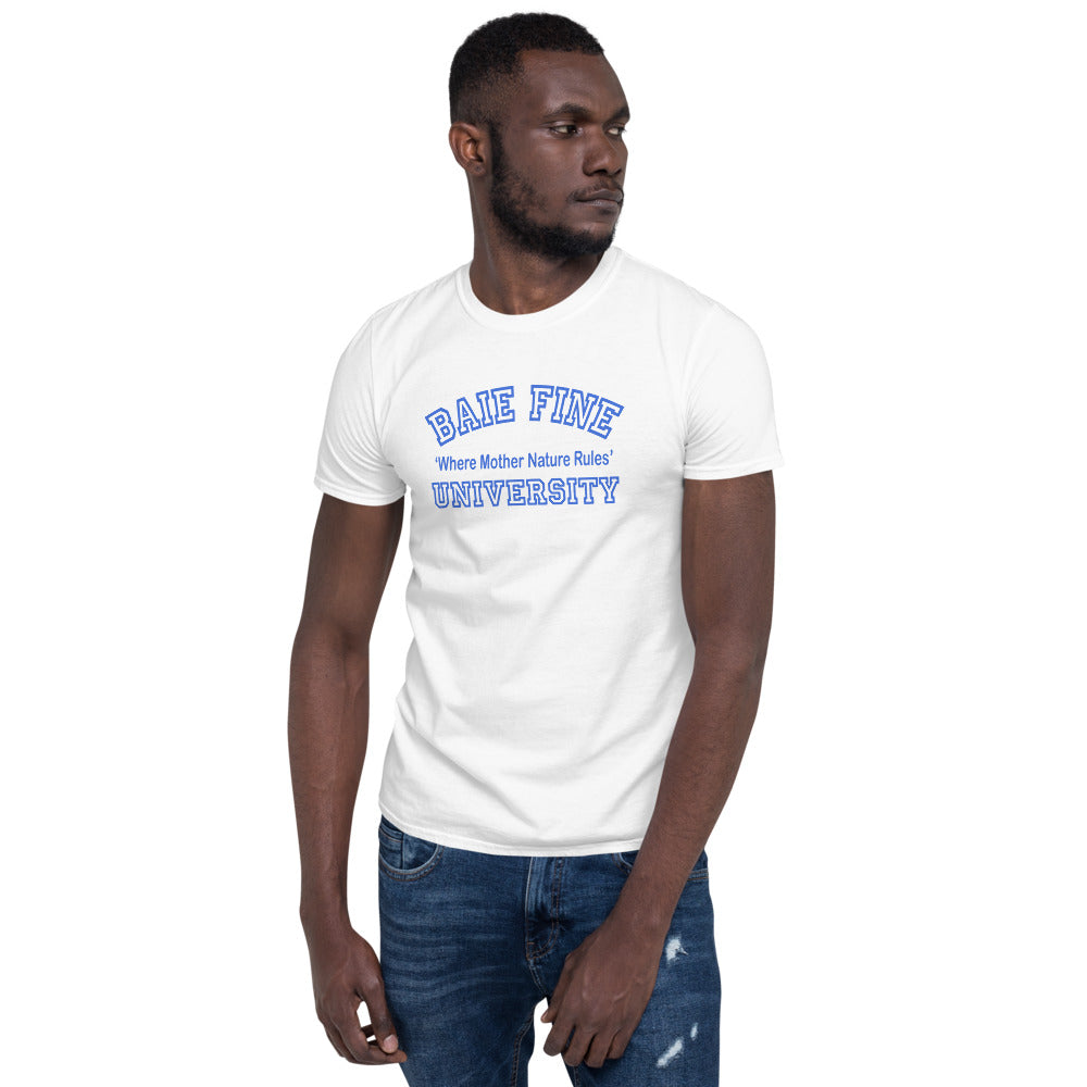Baie Fine University Short-Sleeve Unisex T-Shirt
